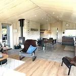Hinda - 1-2km From The Sea By Interhome Holiday home Bindslev