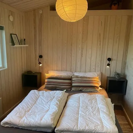 Hinda - 1-2km From The Sea By Interhome *